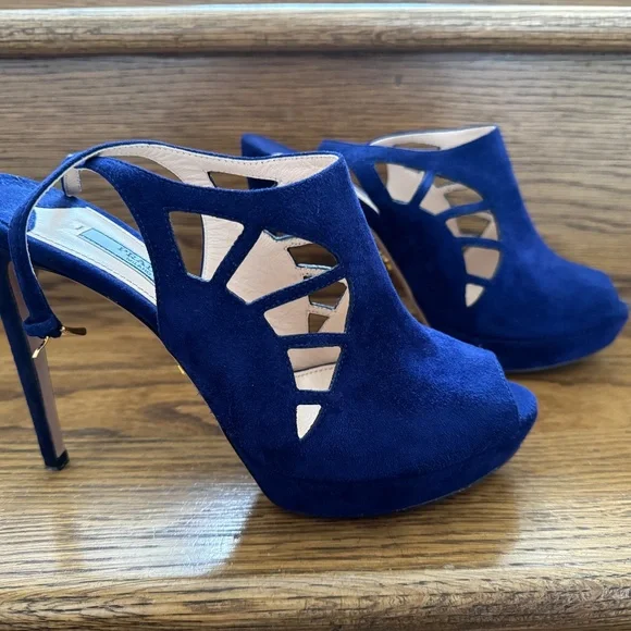 PRADA Camoscio Blue Suede Cutout Slingback Heels Shoes NEW 39